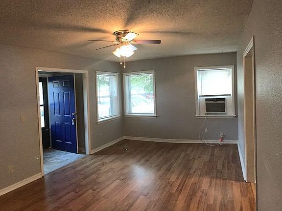 3rd image of 1211 NW 33rd St #1211
