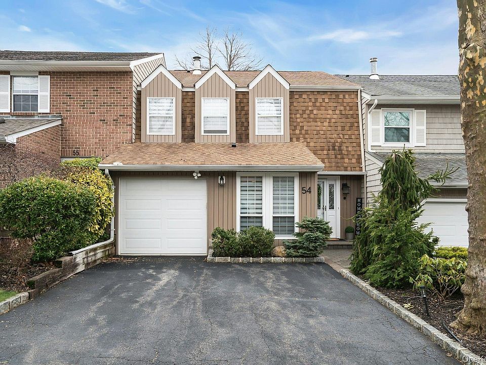 1st image of 54 Estate Court #54