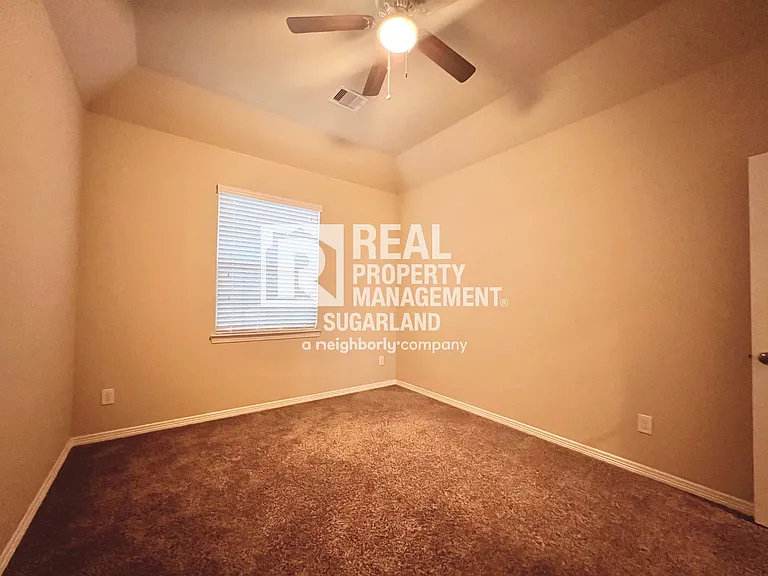 18607 Pelham Grove Ln — Photo 41