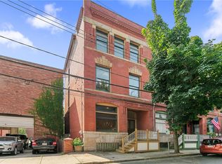 423 Lockhart St, Pittsburgh, PA 15212