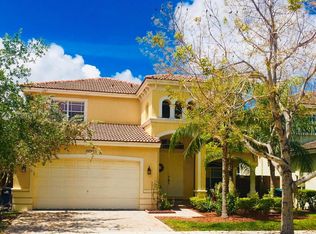 20758 SW 90th Pl, Cutler Bay, FL 33189