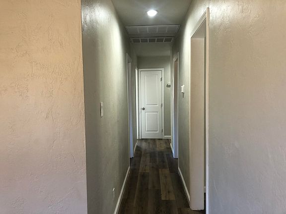 4th image of 5806 Green Acres Dr