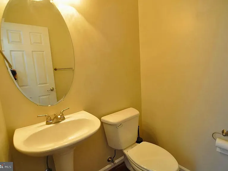 Powder Room2