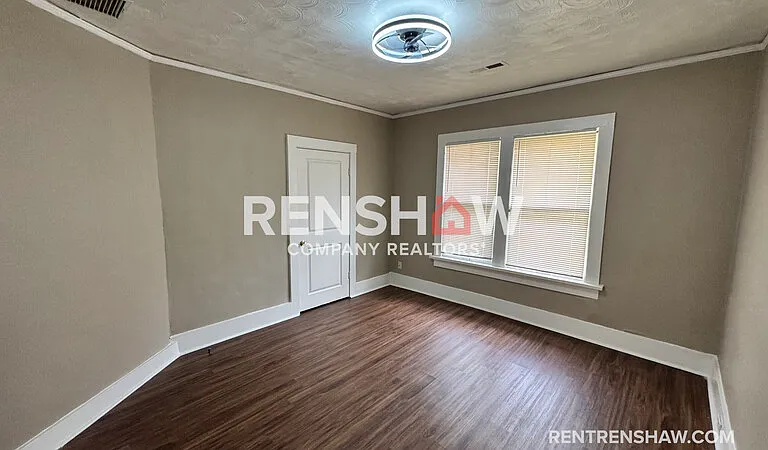 3644 Faxon Ave — Photo 12