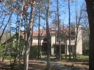 14 Woodlake Ct, Medford, NJ 08055