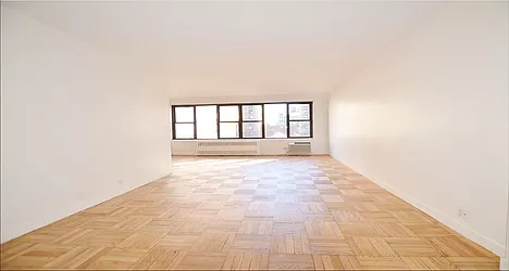 Rented by Manhattan Realty Group