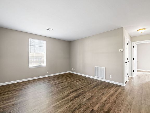 5th image of 155 Jack Miller Blvd APT 2