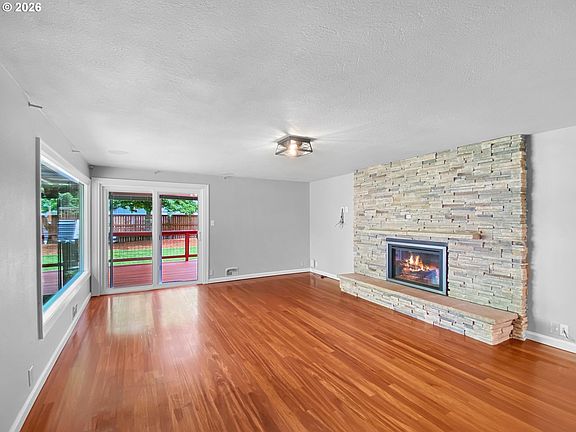 3rd image of 6286 SW Harrington Ave