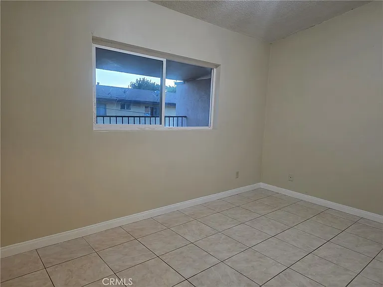 2642 Maxon Rd #6 — Photo 8