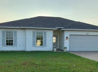 326 Schooner Rd, Mabank, TX 75156