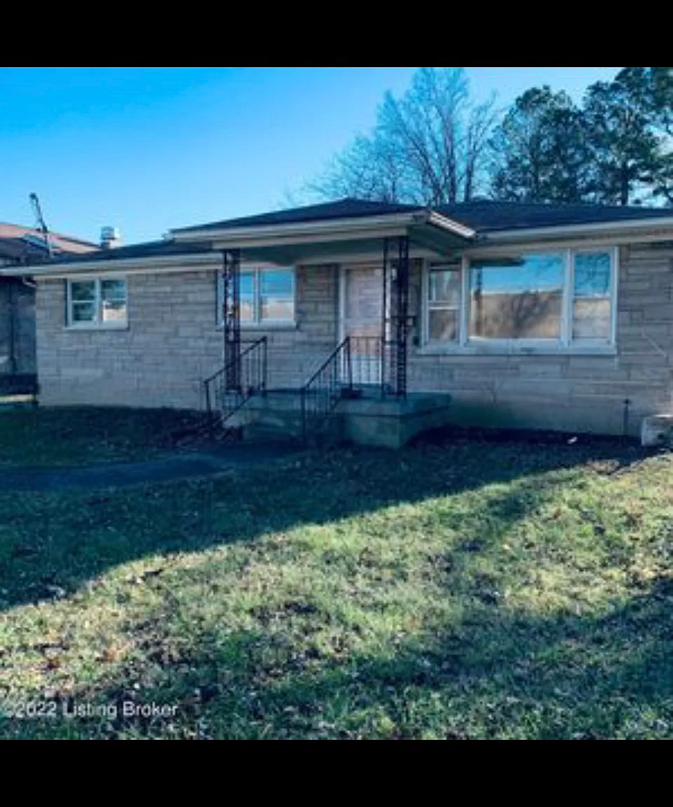 3 bed, 1050 sqft, $1,500 — Photo 1