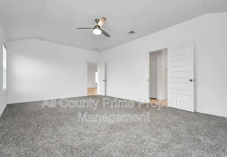29935 Gallatin River Ln — Photo 18