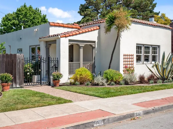748 Farringdon Ln, Burlingame, CA 94010