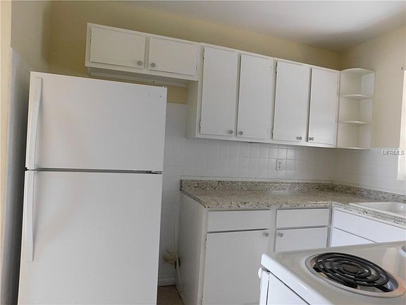 5th image of 1535 N Normandy Blvd