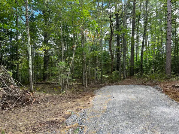 56 Pinewoods Road, Lisbon, ME 04250