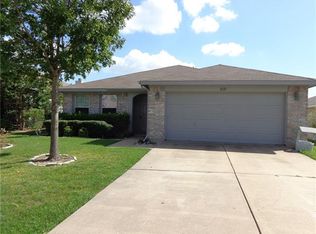 2121 Cedar Park Dr, Forney, TX 75126