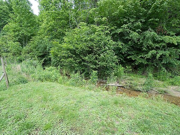 2nd image of 4910 Highway 90