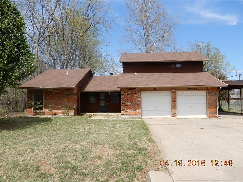 1st image of 301 E Mohr Ln