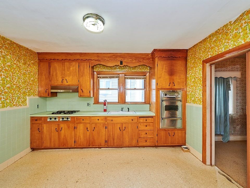 175 Adams St, Malden, MA 02148 Zillow