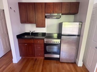 24 Joy St #1, Boston, MA 02114