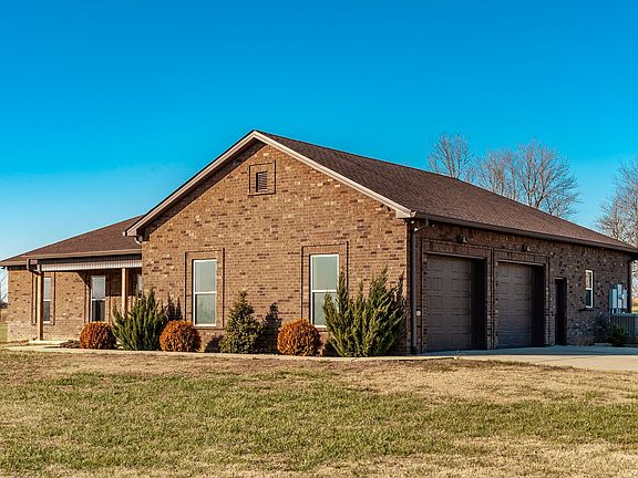 3rd image of 7728 Boyles Rd