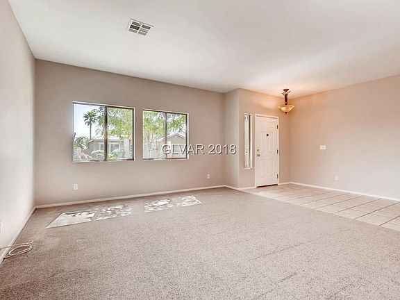 4th image of 29 Woodcarver St