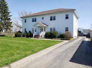 10 Washington St APT 4, Middleport, NY 14105