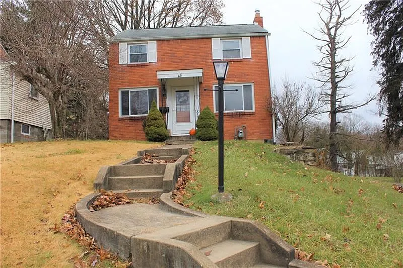 15 Glenoak St photo 1