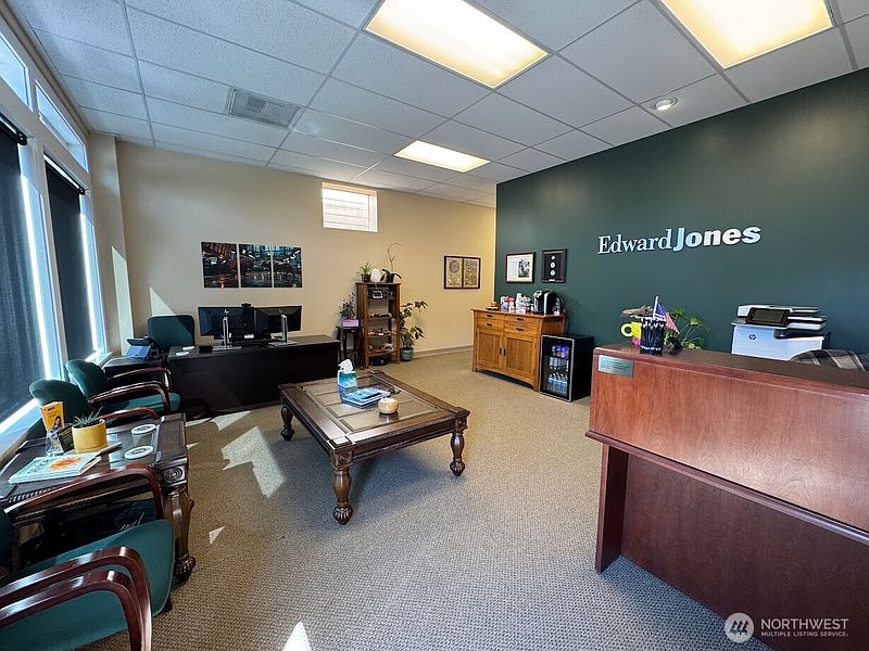5th image of 2500 Cornwall Avenue