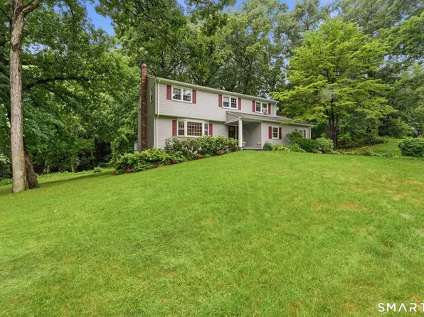 9 Banks Road, Simsbury, CT 06070