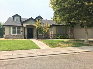 4001 Masterpiece Dr, Modesto, CA 95357