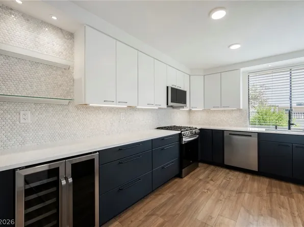 3182 Pradera Cir, Las Vegas, NV 89121