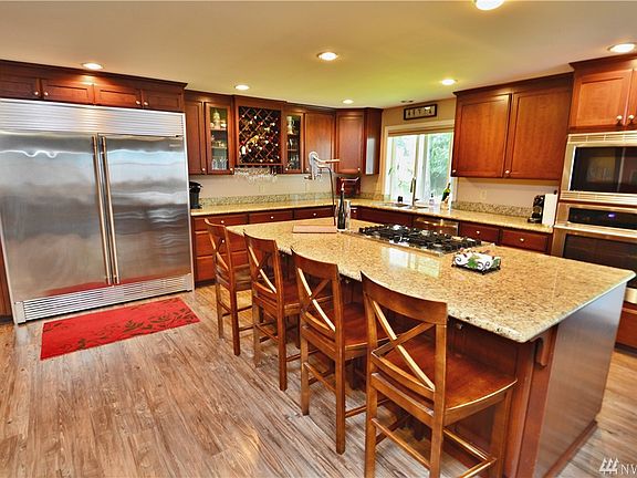 2nd image of 9210 Westview Dr SW