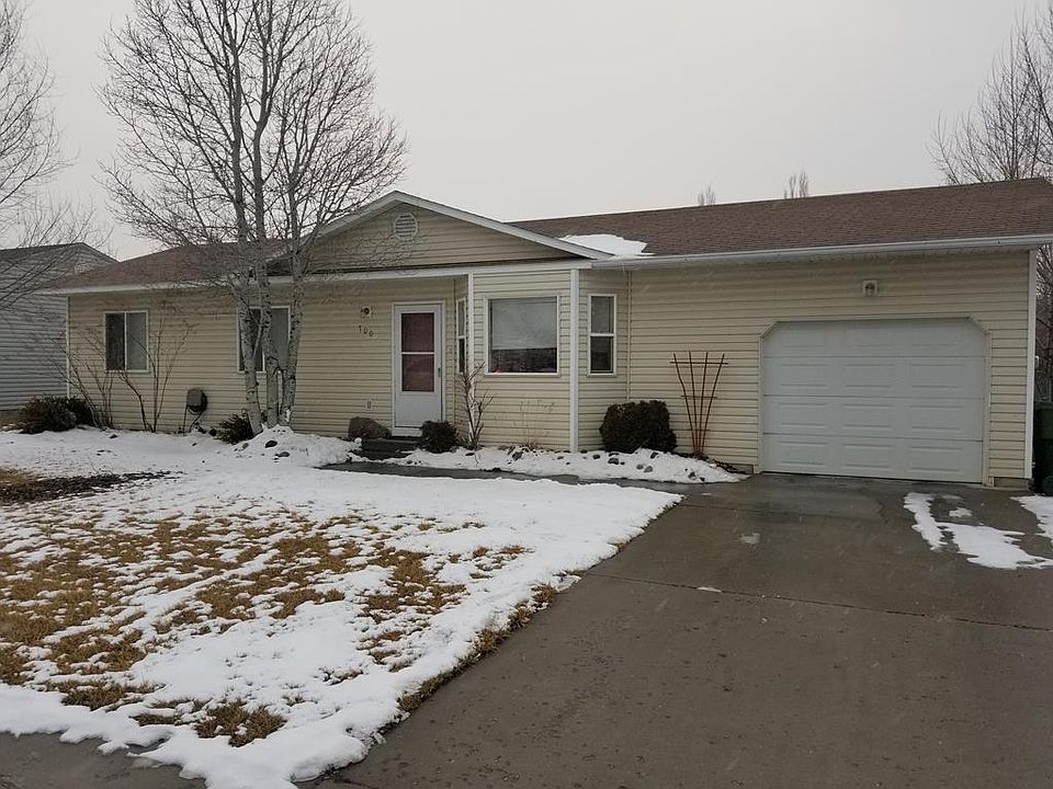 1st image of 700 Nina Dr