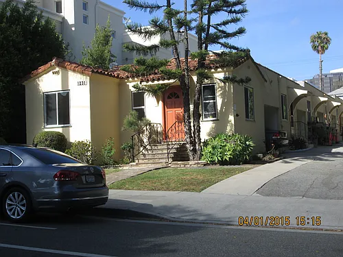 1231 Yale St #A Photo 1