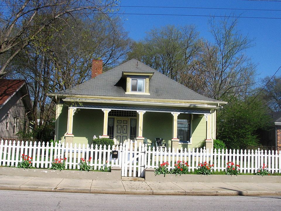 2nd image of 803 N 2nd St