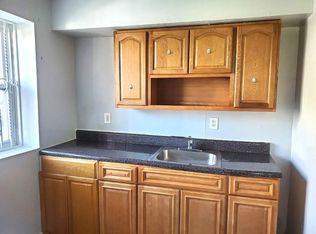142-143 N Walnut St #3, East Orange, NJ 07017
