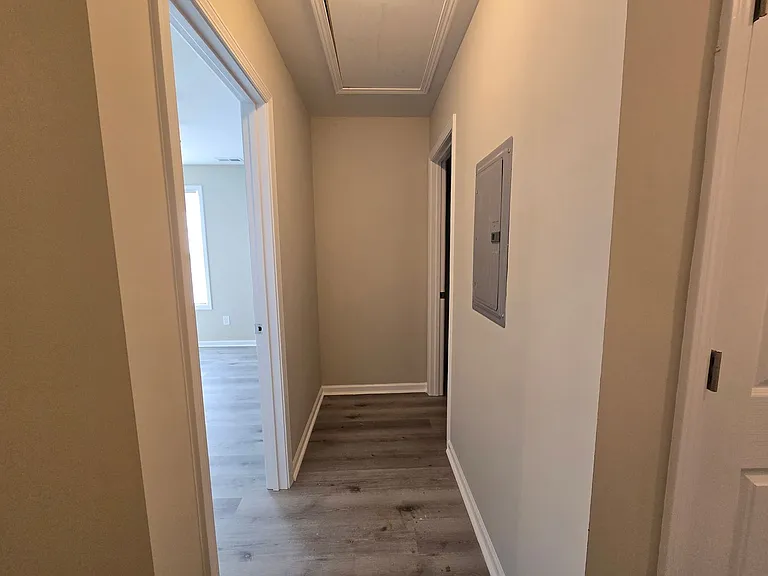 131B S 6th St — Photo 23