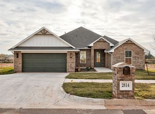 2814 Dunham Dr, Norman, OK 73071