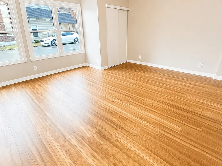 321 Ella St #1 — Photo 5