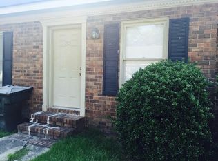 100 Lanier Dr APT 33, Statesboro, GA 30458
