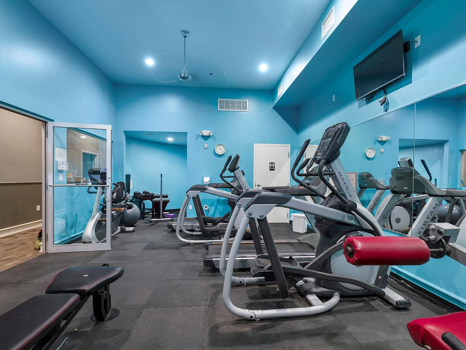 1 bed, 1.5 bath, 1138 sqft, $2,300 — Photo 3