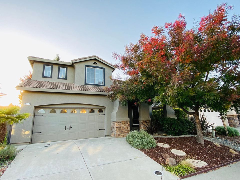 1st image of 1717 Fontenay Way