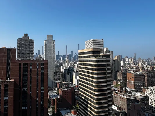 Rented by Corcoran | media 9