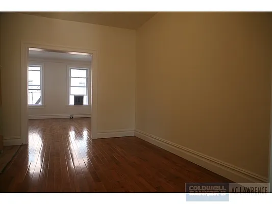 Rented by Aclawrence | media 16