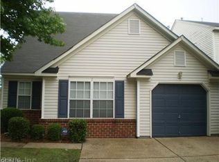 1 Camillia Ln, Hampton, VA 23663