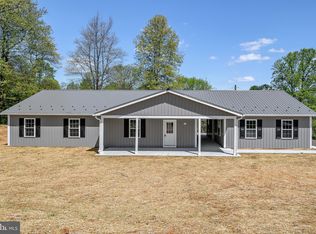 23 Cherry Rd, Airville, PA 17302