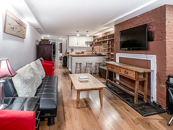 5th image of 206 E 35th St #1
