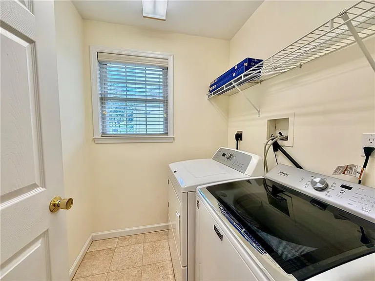 1433 Salisbury Rd — Photo 22