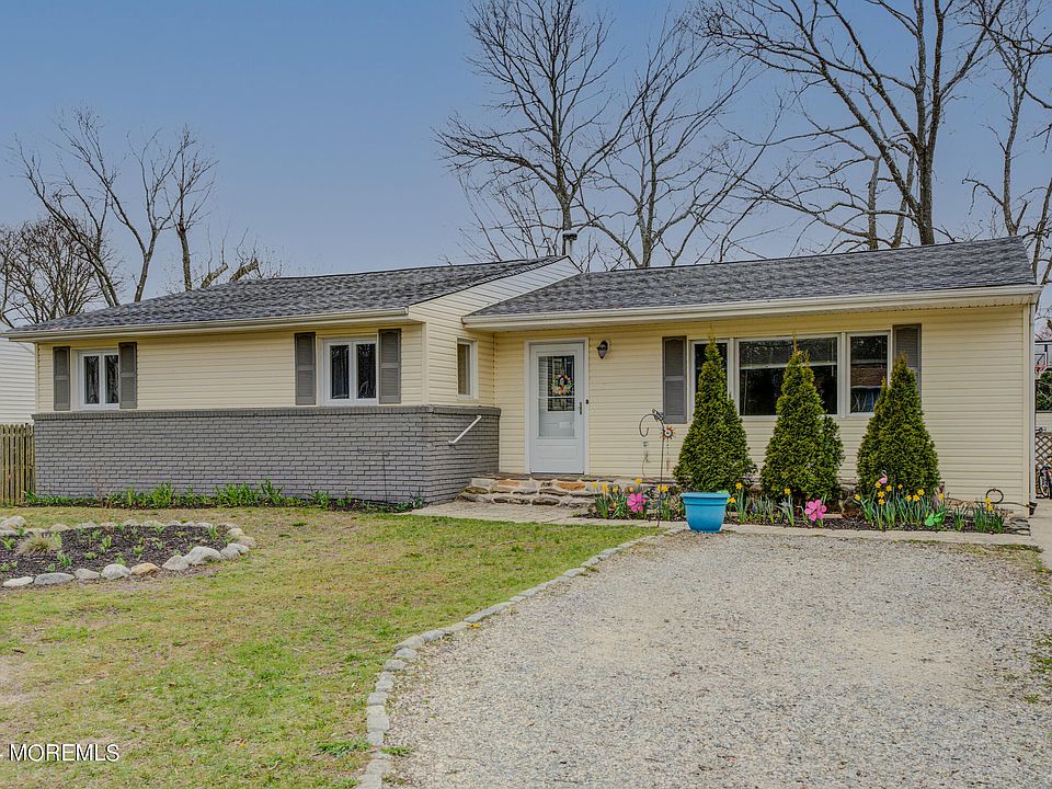 900 Briar Avenue, Toms River, NJ 08753 Zillow